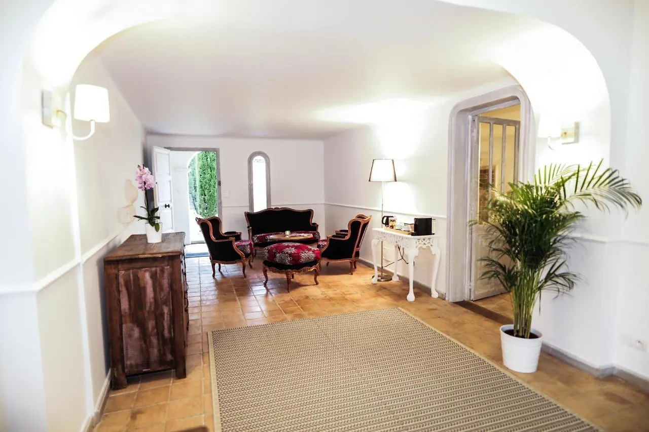 Guest house L'Insoupconnee Saint Remy De Provence Hotel Noves France